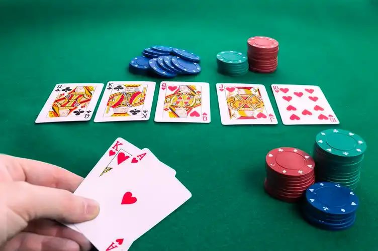 phdteam Philippines online gaming platform hero banner featuring sports and casino